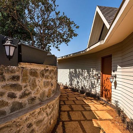 Saffronstays Harrier Crest, Lonavala - A Frame Villa With Bathtub Serving Delicious Veg Food Exterior foto